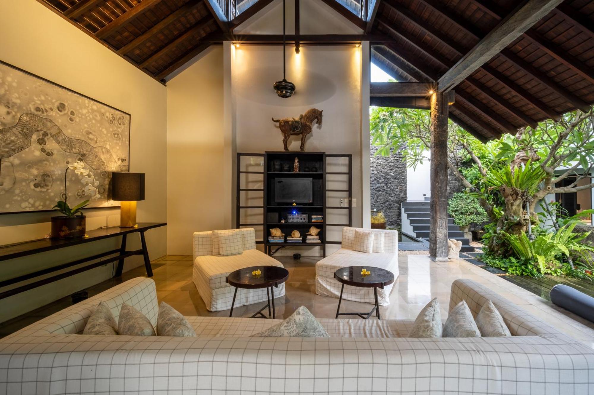 Villa De Suma - Fully Staffed Luxury Villa, Walk To The Beach! Семиньяк Экстерьер фото