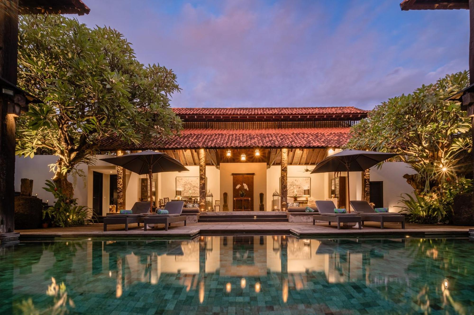 Villa De Suma - Fully Staffed Luxury Villa, Walk To The Beach! Семиньяк Экстерьер фото