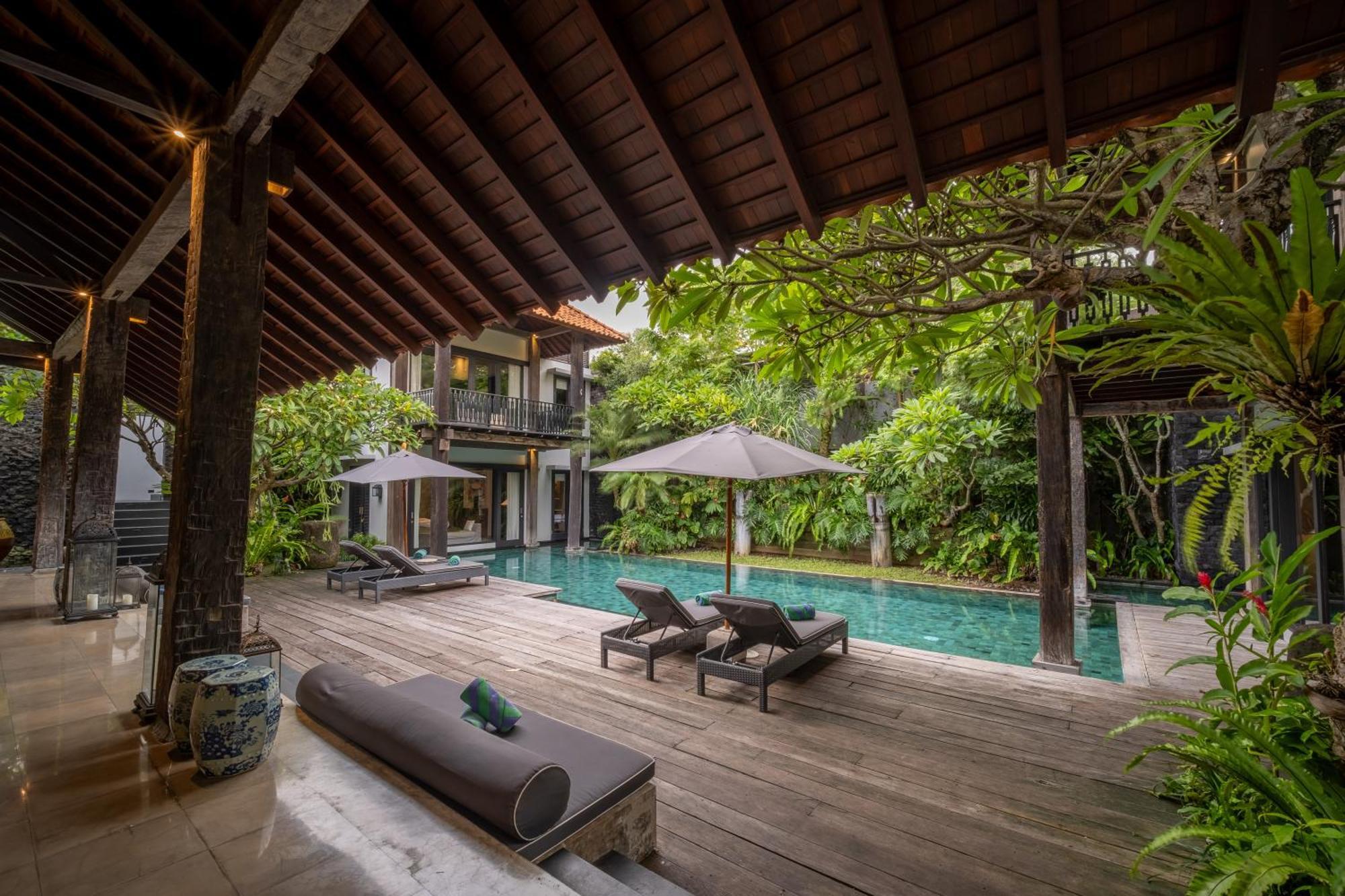 Villa De Suma - Fully Staffed Luxury Villa, Walk To The Beach! Семиньяк Экстерьер фото